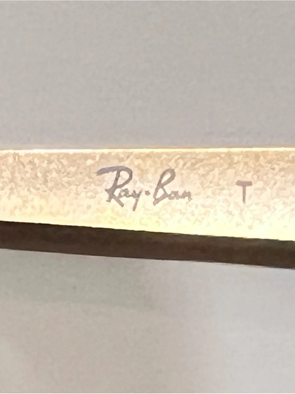 Ray-Ban stylish ray